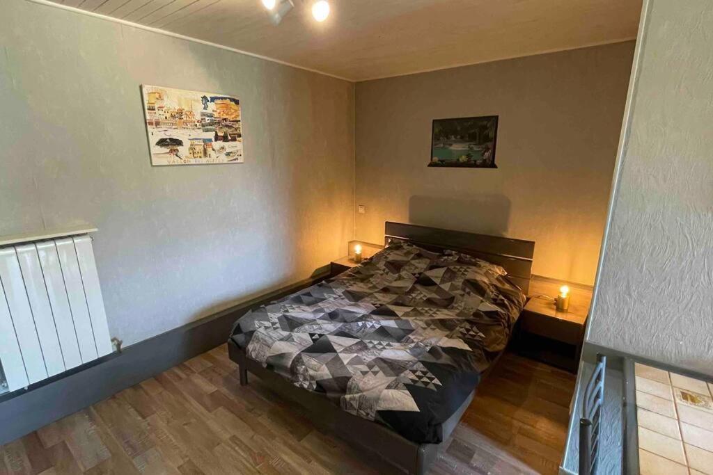 Maisonnette Studio Jardinet Greoux-les-Bains Bagian luar foto
