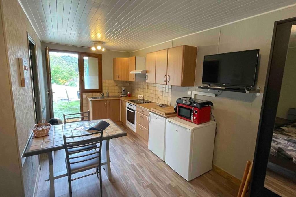 Maisonnette Studio Jardinet Greoux-les-Bains Bagian luar foto