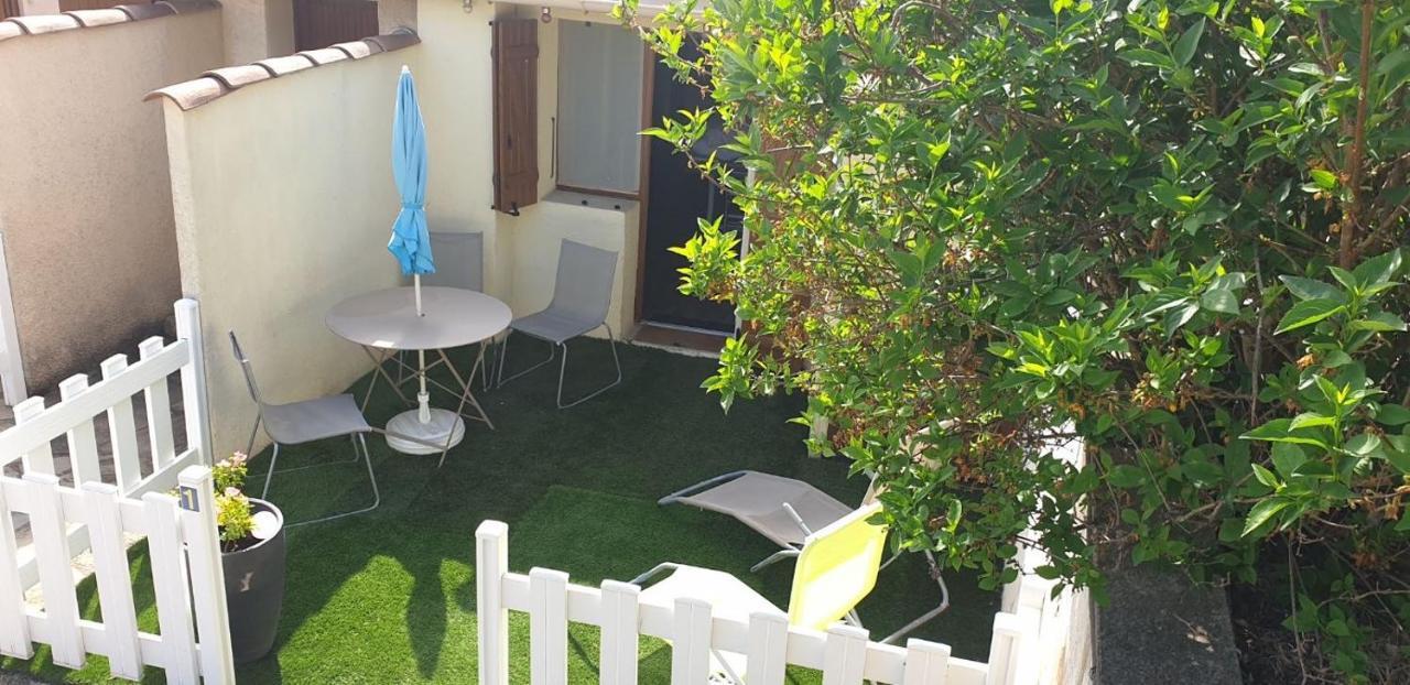 Maisonnette Studio Jardinet Greoux-les-Bains Bagian luar foto